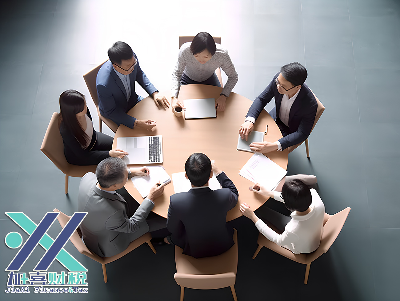 Arbeitskräftemarkt in China: Analyse von Rekrutierungskanälen und Vergütungsstandards  